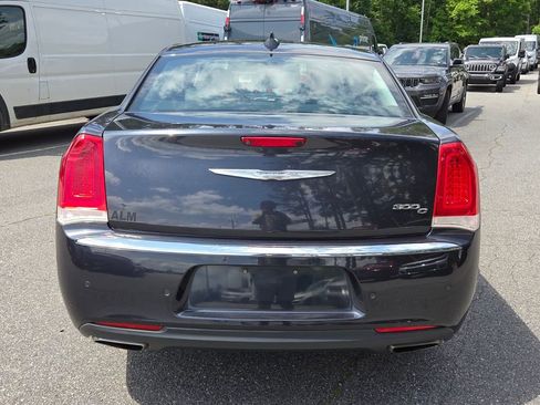 Used 2017 Chrysler 300 C w/ Safetytec Plus Group RWD image 11