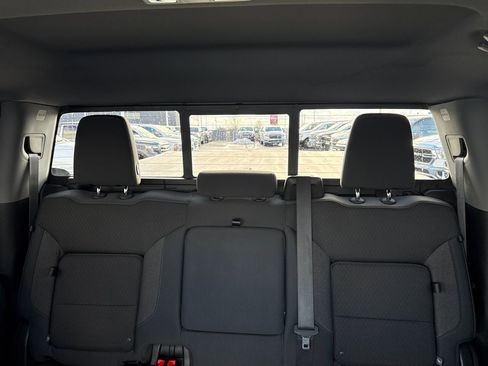 Used 2019 Chevrolet Silverado 1500 LT Trail Boss image 27