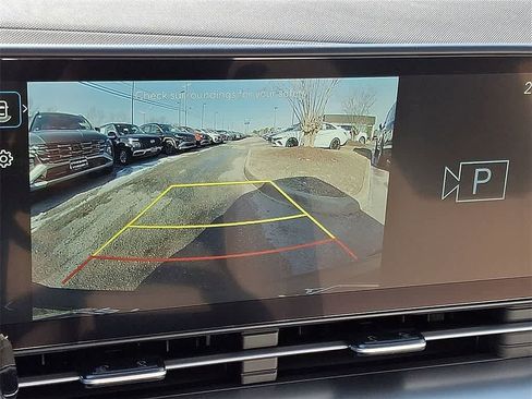 New 2026 Hyundai Kona SE image 16