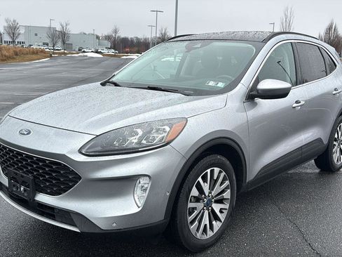 Used 2022 Ford Escape Titanium AWD/4WD image 13