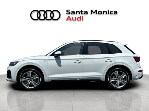 Used 2025 Audi Q5 2.0T Premium w/ Convenience Plus Package AWD/4WD image 5