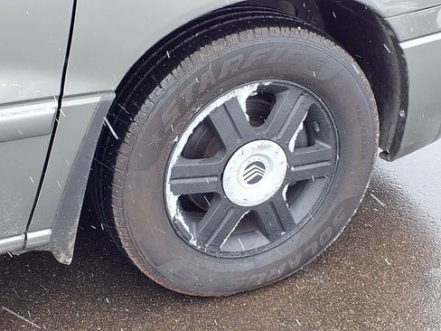 Used 2004 Mercury Monterey Convenience image 19