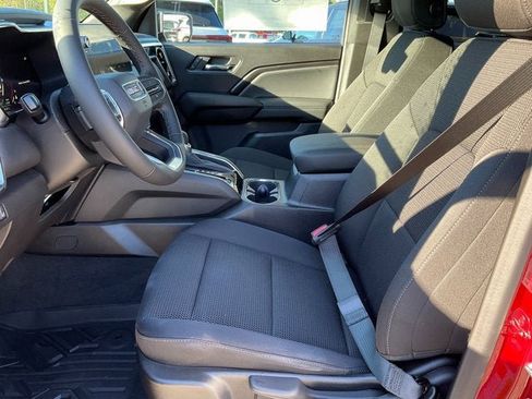 New 2026 GMC Canyon Elevation w/ Convenience Package image 2