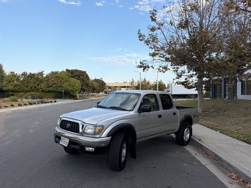 Used 2004 Toyota Tacoma PreRunner RWD image 30