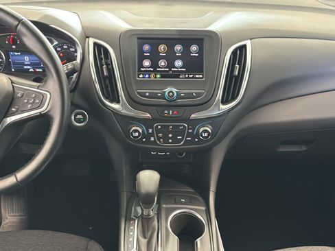 Used 2023 Chevrolet Equinox LT AWD/4WD image 13