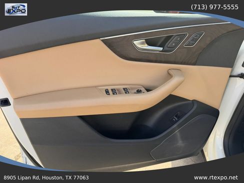 Used 2019 Audi Q8 Premium w/ Convenience Package AWD/4WD image 19