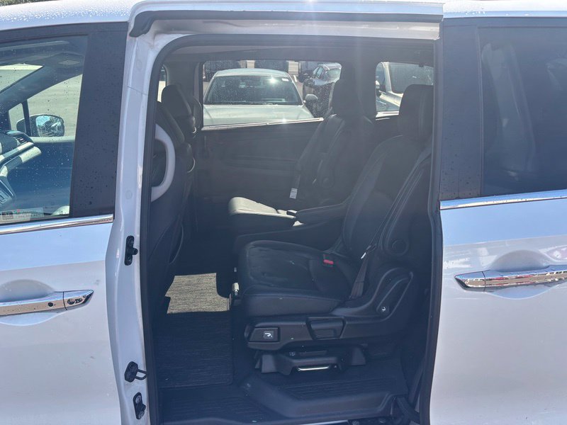 Used 2022 Honda Odyssey Touring image 8