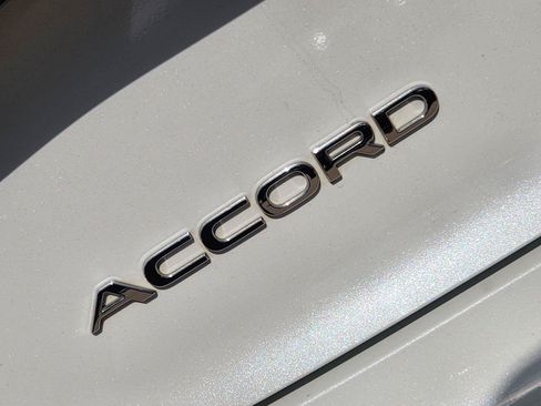Used 2024 Honda Accord EX image 10