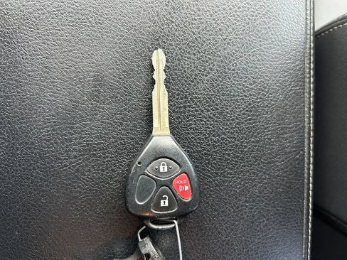 Used 2019 Toyota 4Runner SR5 Premium AWD/4WD image 36