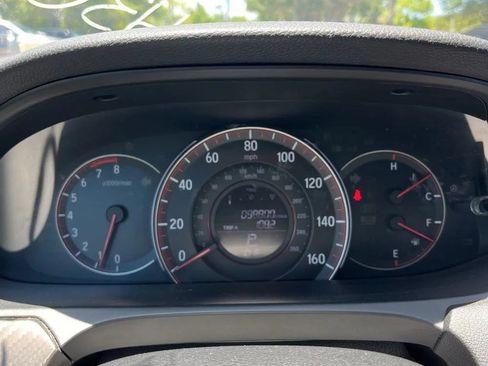 Used 2017 Honda Accord Sport image 26