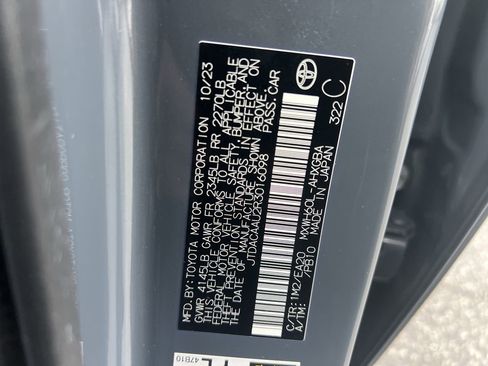 Used 2024 Toyota Prius XLE FWD image 36