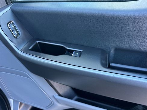 Used 2025 Ford F250 XLT image 17