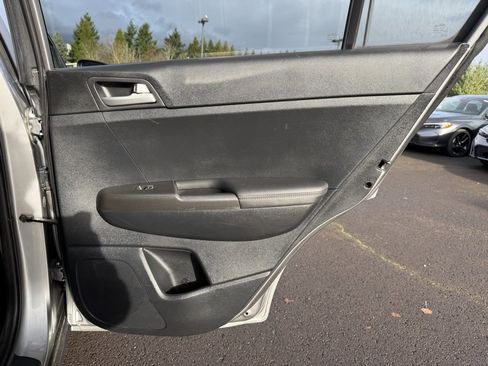 Used 2022 Kia Sportage LX image 28