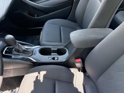 Used 2023 Toyota Corolla LE FWD image 20