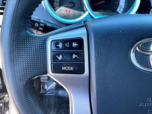 Used 2013 Toyota Tacoma PreRunner w/ TRD Sport Pkg RWD image 23