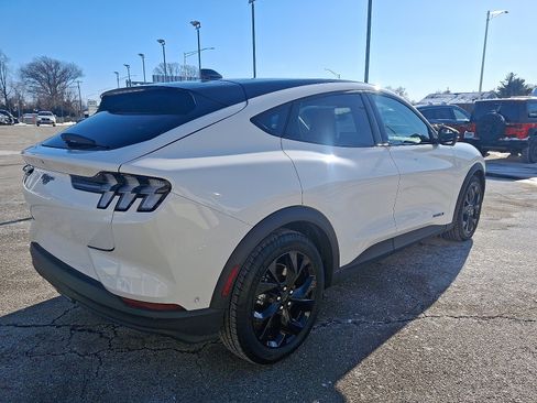 Used 2024 Ford Mustang Mach-E Select w/ Comfort Package Lite image 4