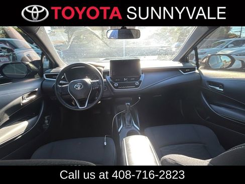 Used 2023 Toyota Corolla SE w/ SE Premium Package image 3
