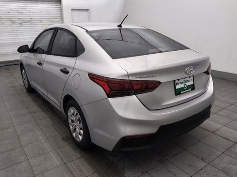 Used 2018 Hyundai Accent SE FWD image 5