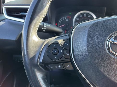 Used 2020 Toyota Corolla SE w/ SE Premium Package image 30