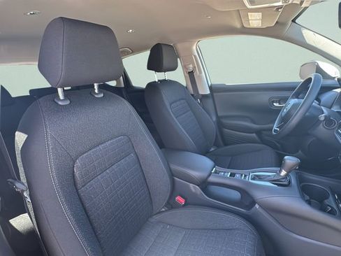 New 2027 Honda HR-V LX image 12