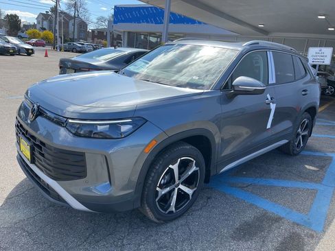 New 2026 Volkswagen Tiguan SE AWD/4WD image 21