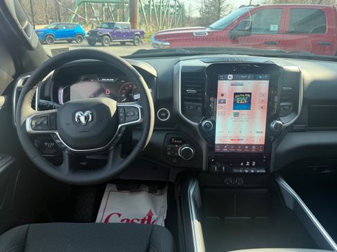 New 2026 RAM 1500 4x4 Crew Cab image 14