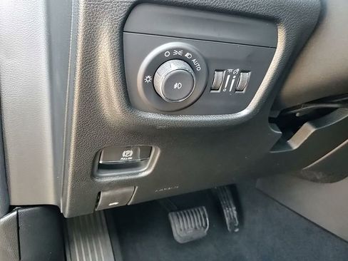 New 2026 Jeep Grand Cherokee L Limited image 27