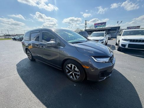 Used 2025 Honda Odyssey EX-L image 1