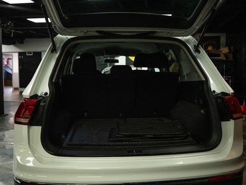 Used 2022 Volkswagen Tiguan S image 7