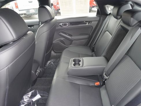 Used 2022 Honda Civic Sport Touring image 10