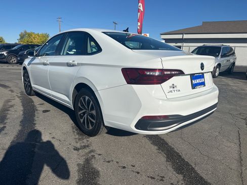 Used 2024 Volkswagen Jetta S image 3
