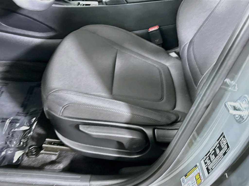 Used 2025 Hyundai Tucson SE FWD image 25