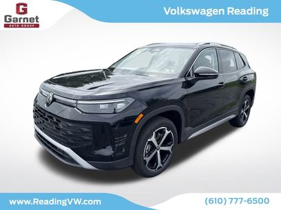 New 2025 Volkswagen Tiguan SE