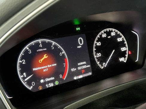 Used 2023 Honda Pilot EX-L image 16