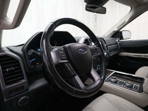Used 2019 Ford Expedition Max Platinum AWD/4WD image 8