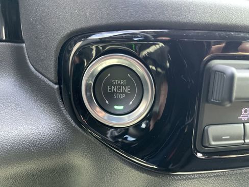 New 2026 GMC Sierra 1500 Elevation AWD/4WD image 17