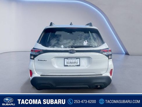 New 2026 Subaru Forester AWD/4WD image 4