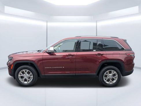 Certified 2022 Jeep Grand Cherokee Limited AWD/4WD image 6