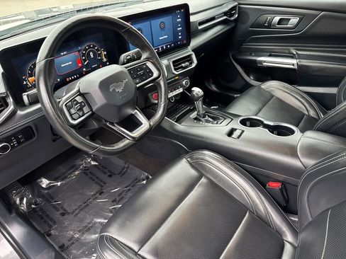 Used 2024 Ford Mustang Premium image 12