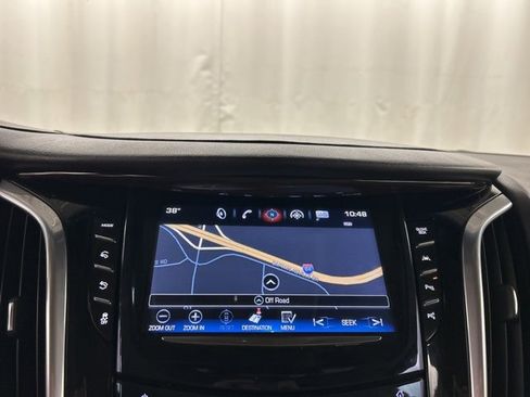 Used 2020 Cadillac Escalade Premium Luxury image 17