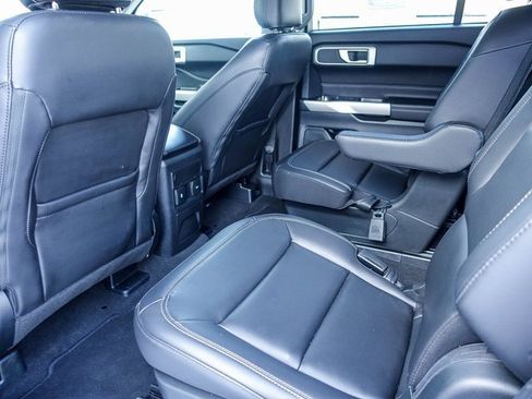 Used 2023 Ford Explorer XLT w/ Equipment Group 202A image 26
