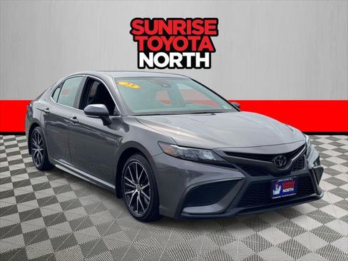 Certified 2023 Toyota Camry SE w/ Cold Weather Package AWD/4WD image 1