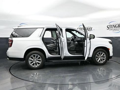 Used 2024 Chevrolet Tahoe Premier AWD/4WD image 36