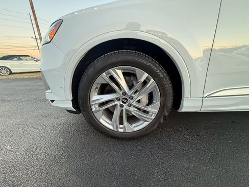 Used 2021 Audi Q7 3.0T Prestige w/ Prestige Package image 9