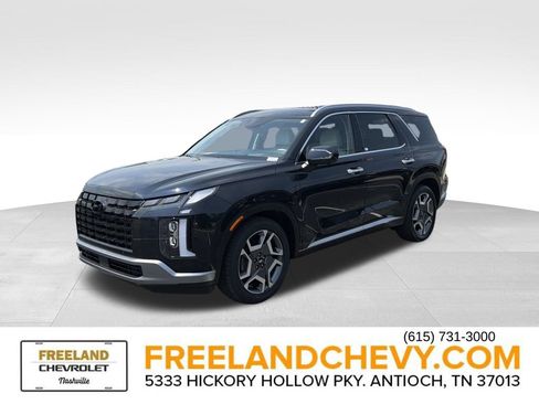 Used 2023 Hyundai Palisade Limited FWD image 7