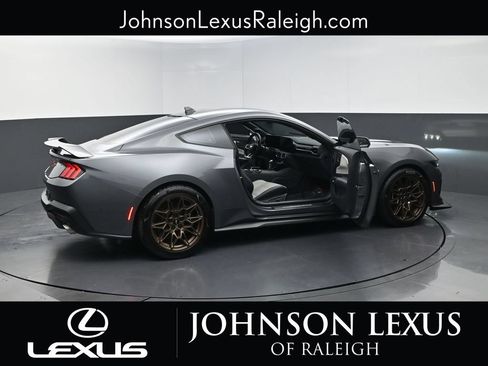 Used 2025 Ford Mustang GT Premium w/ GT Performance Package RWD image 30