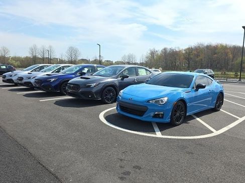 Used 2016 Subaru BRZ Series.HyperBlue image 17