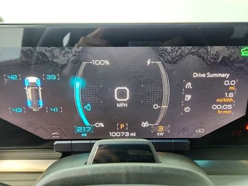 Used 2024 GMC Hummer EV 3X w/ Extreme Off-Road Package image 38