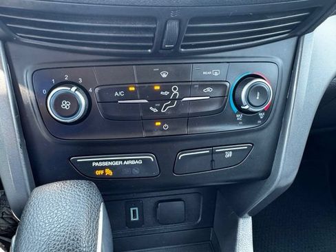 Used 2019 Ford Escape S FWD image 23