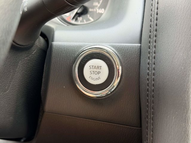 Used 2024 Nissan Armada SV RWD image 23